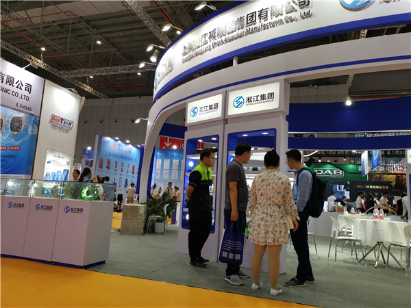 深圳市BY直聯型泵耐低溫橡膠接頭